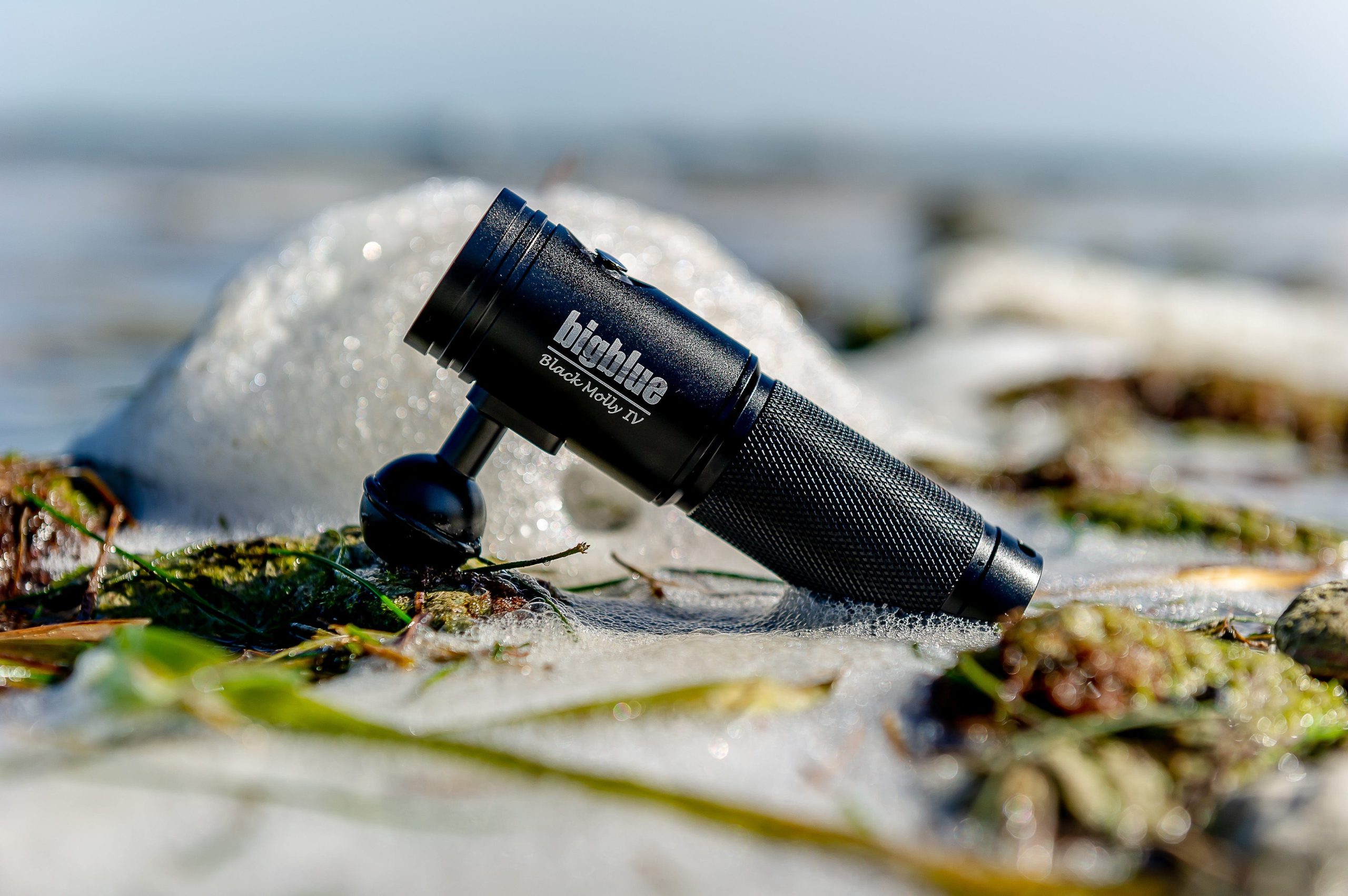 Big Blue - Black Molly IV 1800 Lumen Extra Wide Beam Video Light - Image 2