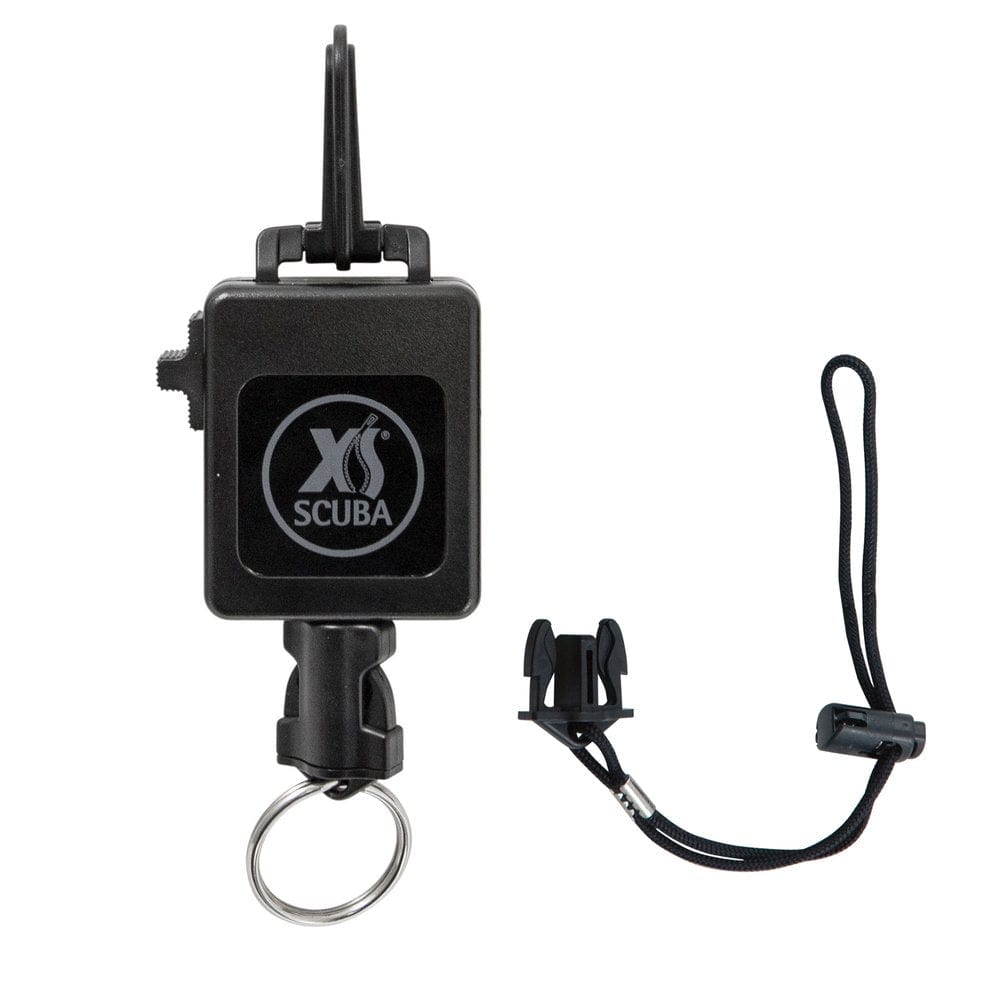 XS Scuba - Flashlight & Camera Locking Retractor