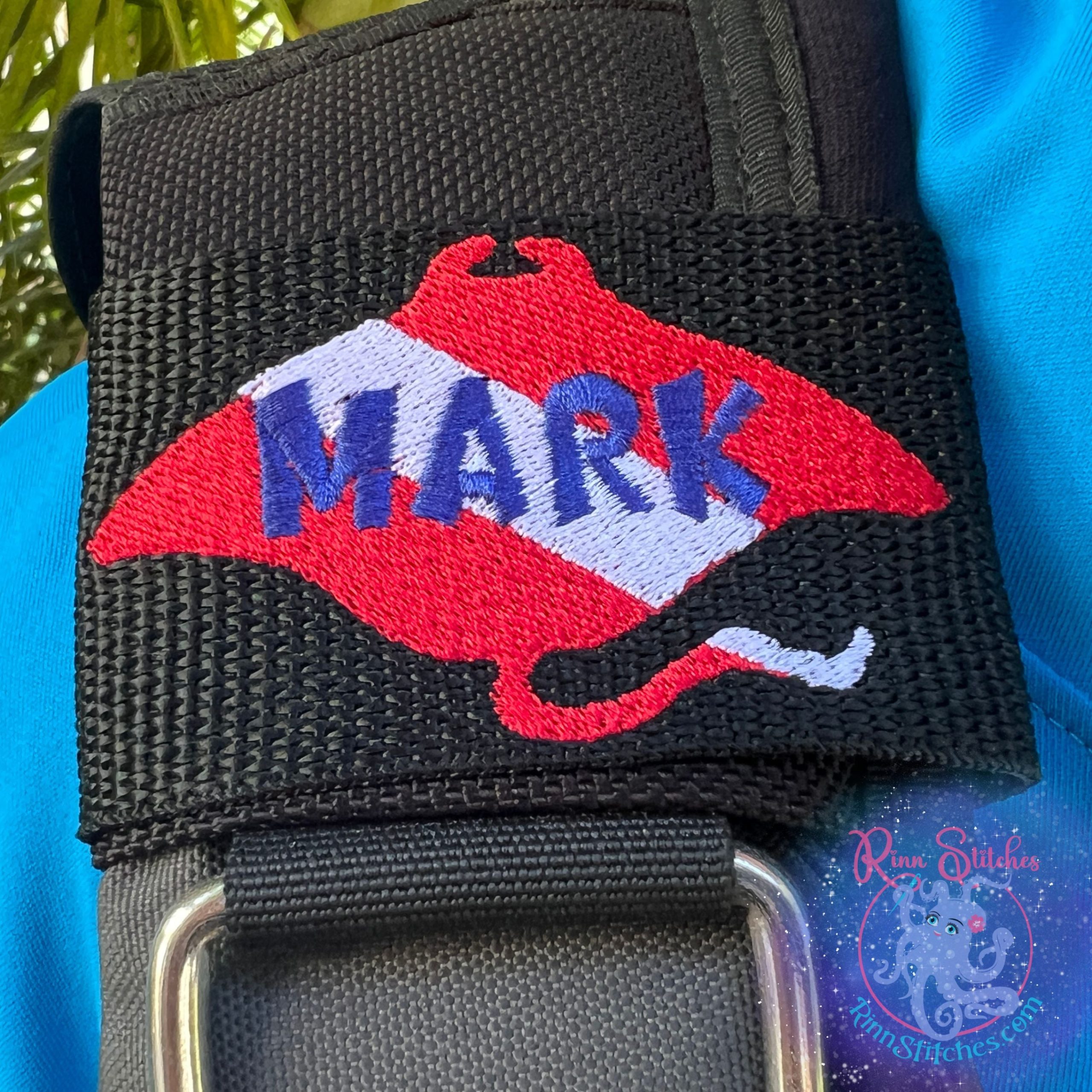 Dive Flag Manta Ray Silhouette Personalized BCD Tag - Image 2