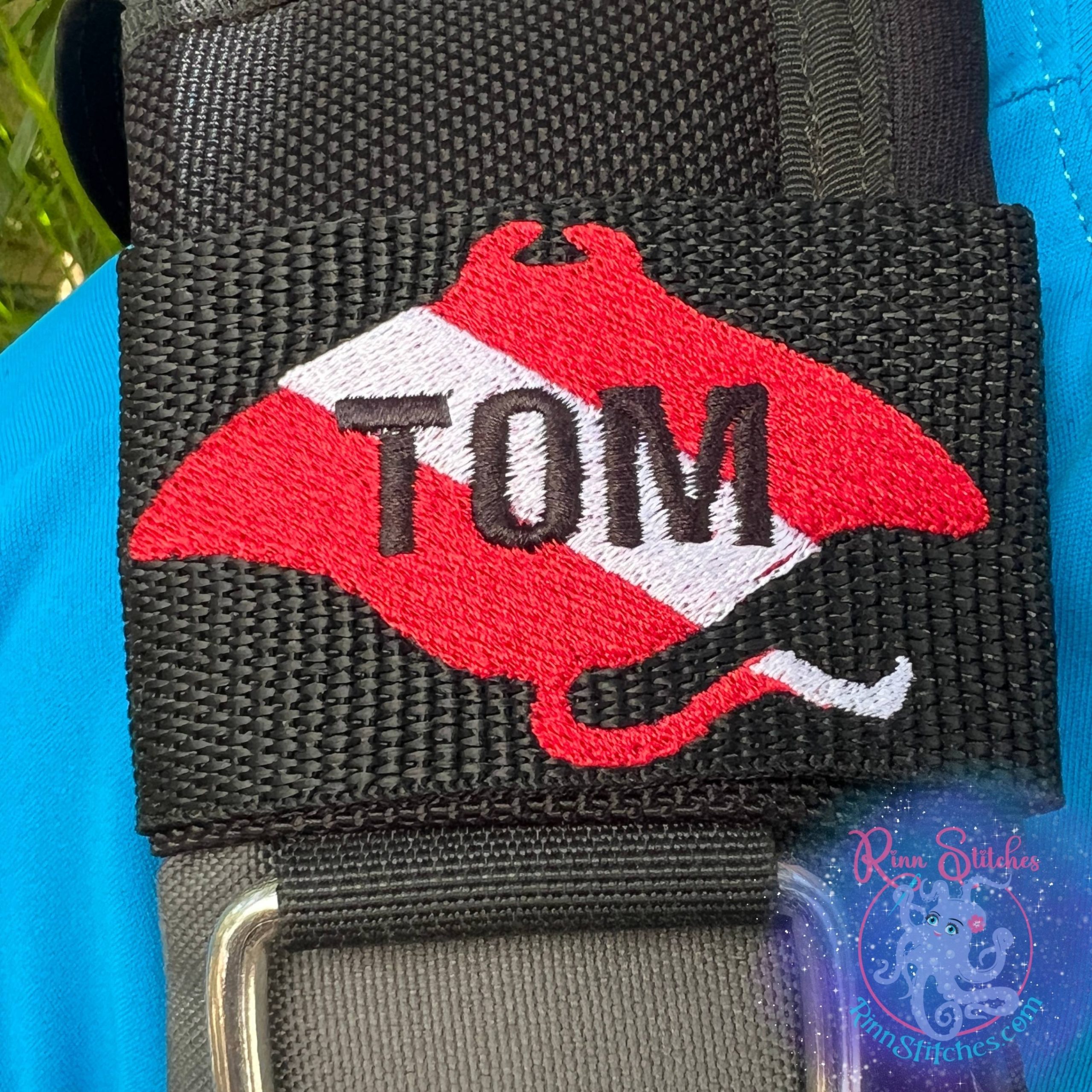 Dive Flag Manta Ray Silhouette Personalized BCD Tag - Image 11