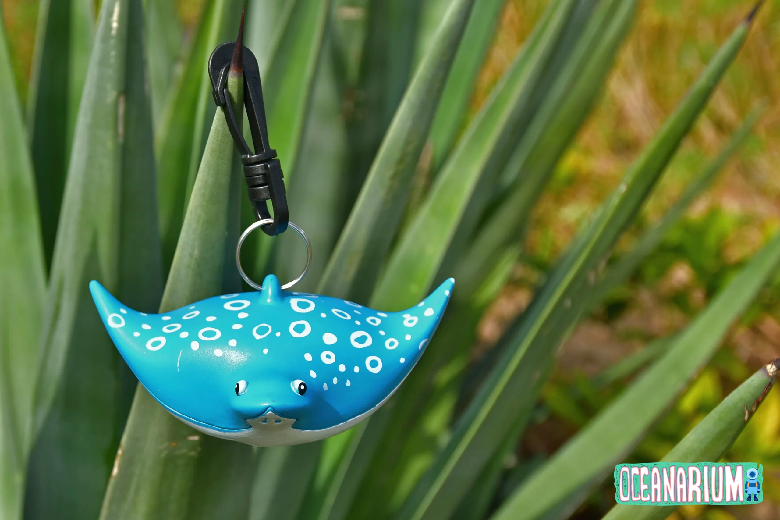 Eagle Ray Octopus Holder - Image 4