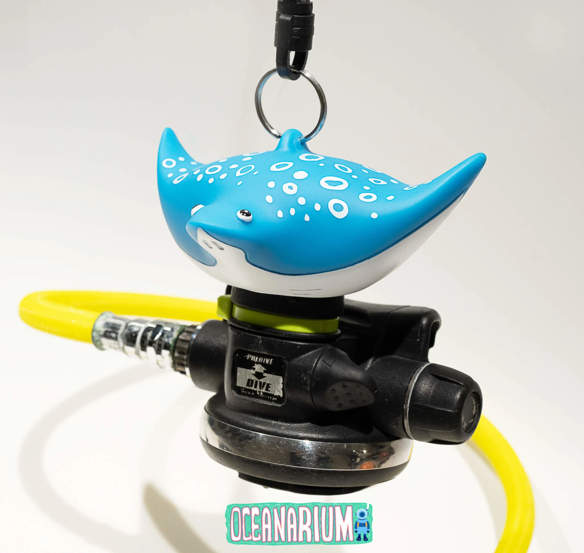 Eagle Ray Octopus Holder - Image 2