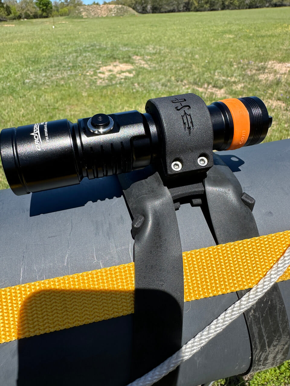 Flashlight Mount for DPVs