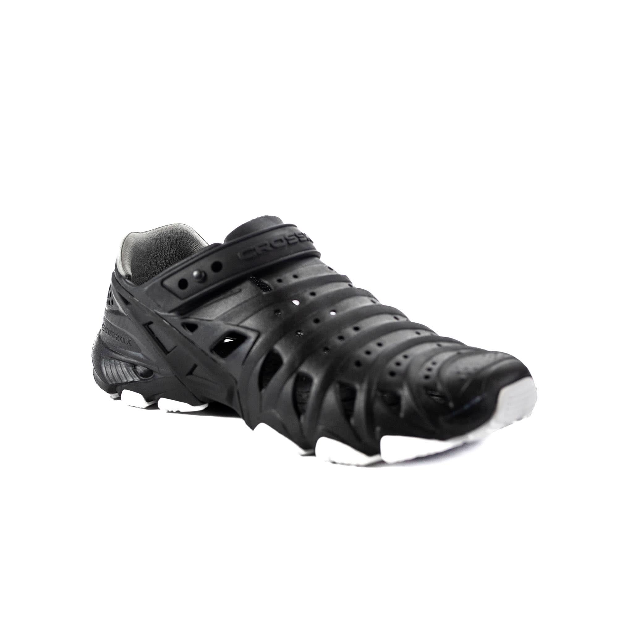 2.0 Closed Toe Water Shoes For Women - Image 4