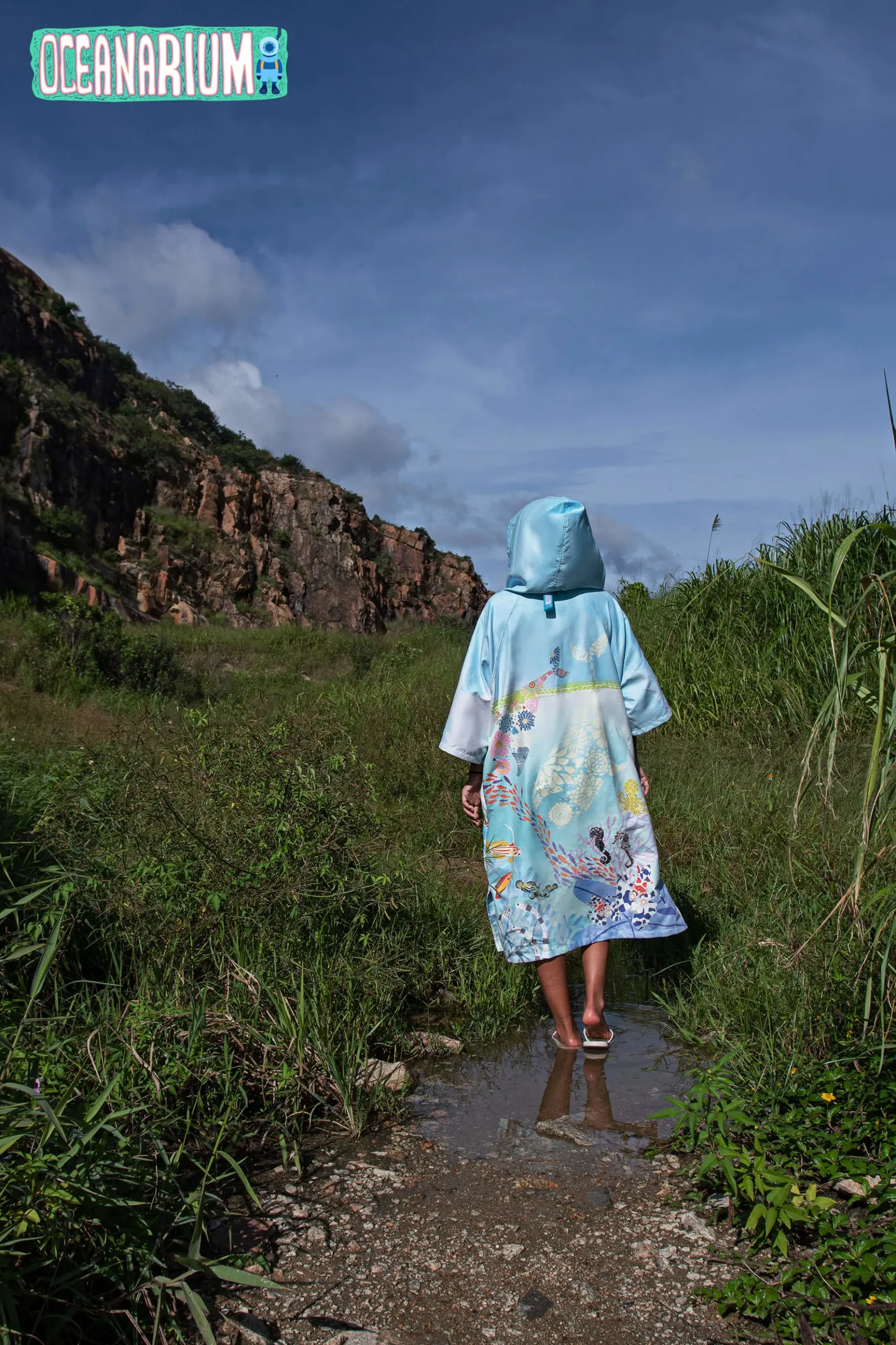 Napolean Wrasse Cloak Towel - Image 2