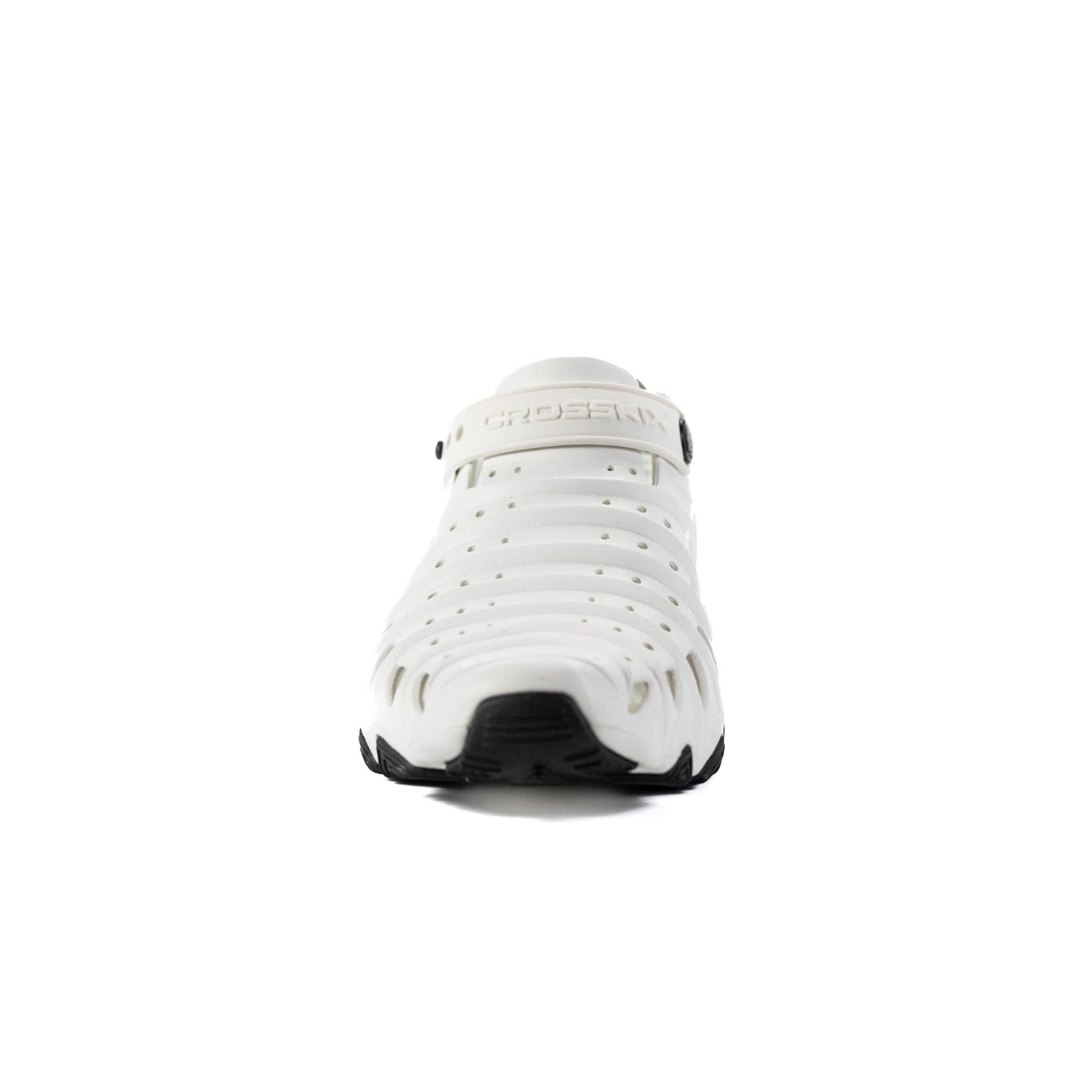 2.0 Closed Toe Water Shoes For Women - Image 10