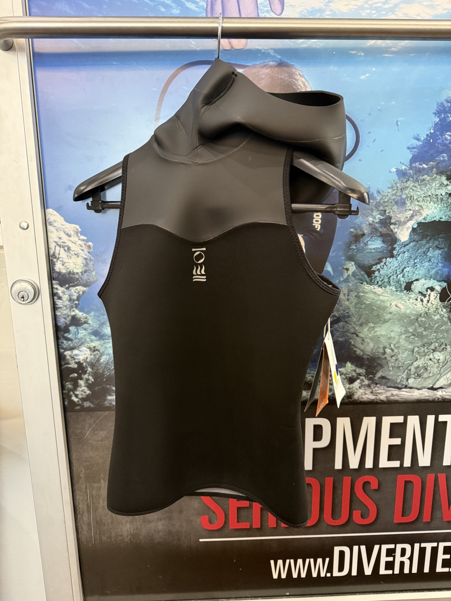 Fourth Element - Women’s Small RF1 Freediving Vest (Wetsuit Clearance) - Image 4