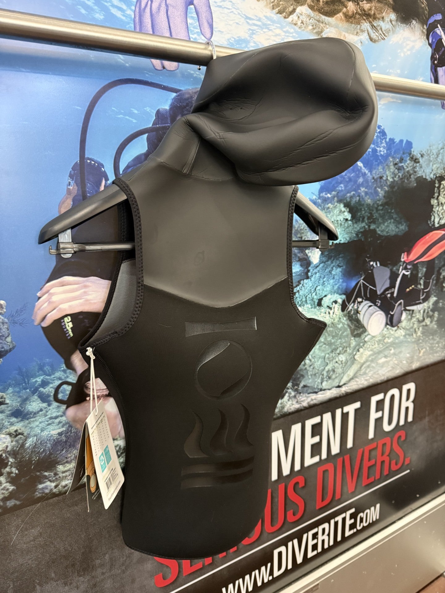 Fourth Element - Women’s Small RF1 Freediving Vest (Wetsuit Clearance) - Image 5
