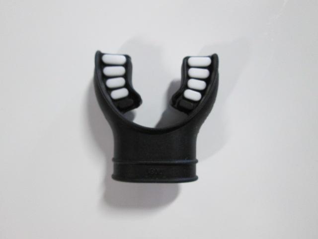 Oceanic - 2nd Stage Regulator Mouthpieces - Image 2